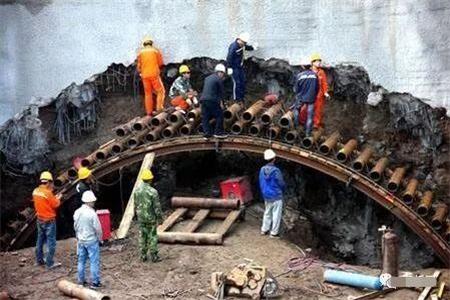 吉安隧道钢花管支护案例